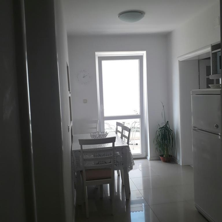 Apartment Nena & Petar Макарска Экстерьер фото